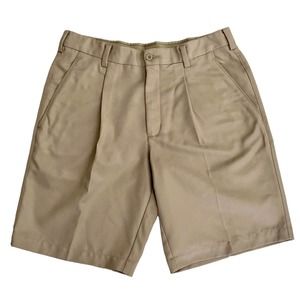Nike Shorts Men's Size 36 Beige Golf Athletic Chino Pleated Front Outdoors